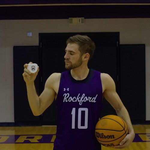 Basketball player with mouthguard